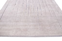 Close-up detail of New Mahli rug from Pakistan showing Mercesized Cotton weave