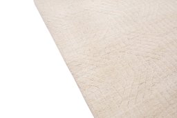 Backside of handmade New Mahli rug showing knot structure and weave density