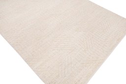 Full view of New Mahli rug from Pakistan, 254 × 172 cm in Beige tones