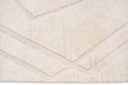 Corner detail of New Mahli rug showing border pattern and Wool pile