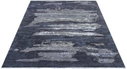 Corner detail of New Mahli rug showing border pattern and Wool pile