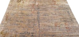 Surface texture of New Mahli rug with natural Wool and intricate pattern