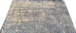 Backside of handmade New Mahli rug showing knot structure and weave density