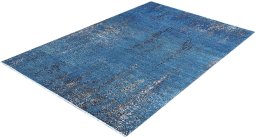Close-up detail of New Mahli rug from Pakistan showing Wool weave