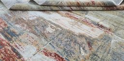Close-up detail of New Mahli rug from Pakistan showing Wool weave