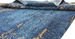 Close-up detail of New Mahli rug from Pakistan showing Wool weave