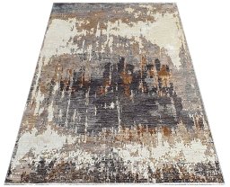 Corner detail of New Mahli rug showing border pattern and Wool pile