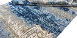 Close-up detail of New Mahli rug from Pakistan showing Wool weave