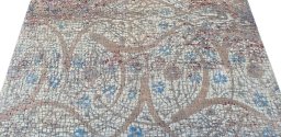 Surface texture of New Mahli rug with natural Wool and intricate pattern