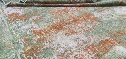 Close-up detail of New Mahli rug from Pakistan showing Wool weave