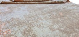 Close-up detail of New Mahli rug from Pakistan showing Wool weave
