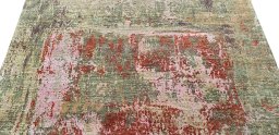 Backside of handmade New Mahli rug showing knot structure and weave density