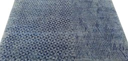 Surface texture of New Mahli rug with natural Wool and intricate pattern