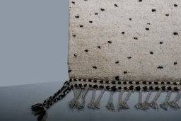 Corner detail of New Morocco rug showing border pattern and Wool pile