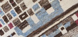 Central medallion detail of New Morocco rug from Pakistan