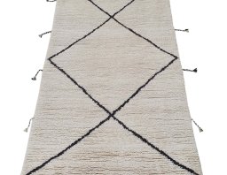 Surface texture of New Morocco rug with natural Wool and intricate pattern