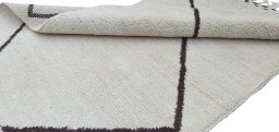 Close-up detail of New Morocco rug from Pakistan showing Wool weave
