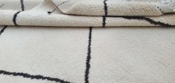 Close-up detail of New Morocco rug from Pakistan showing Wool weave