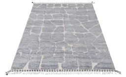 Corner detail of New Morocco rug showing border pattern and Wool pile