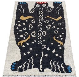 Corner detail of New Morocco rug showing border pattern and Wool pile