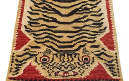 Surface texture of New Morocco rug with natural Wool and intricate pattern