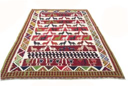 Close-up detail of New Kilim Dastan rug from Iran / Persia showing Wool weave