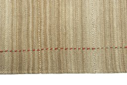 Central medallion detail of 2000s Kilim Dastan rug from Iran / Persia
