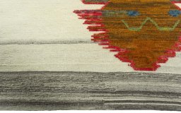 Central medallion detail of New Kilim Dastan rug from Turkey
