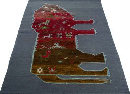 Close-up detail of New Kilim Dastan rug from Turkey showing Wool weave