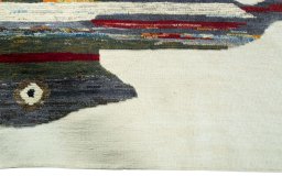 Central medallion detail of New Kilim Dastan rug from Turkey