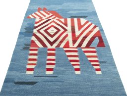 Close-up detail of New Kilim Dastan rug from Turkey showing Wool weave