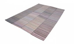 Corner detail of New Kilim Kiasar rug showing border pattern and Wool pile