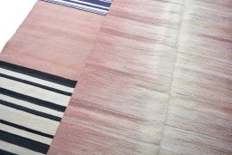 Surface texture of New Kilim Kiasar rug with natural Wool and intricate pattern