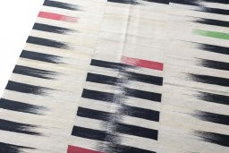 Surface texture of New Kilim Kiasar rug with natural Wool and intricate pattern