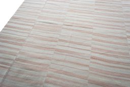 Surface texture of New Kilim Kiasar rug with natural Wool and intricate pattern