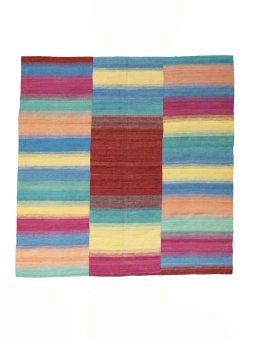 Full view of New Kilim Kiasar rug from Iran / Persia, 176 × 171 cm in Multi Color tones