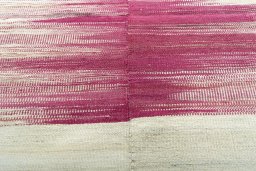 Backside of handmade New Kilim Kiasar rug showing knot structure and weave density