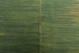 Backside of handmade New Kilim Kiasar rug showing knot structure and weave density