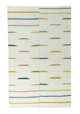Full view of New Kilim Kiasar rug from Iran / Persia, 269 × 167 cm in Beige tones
