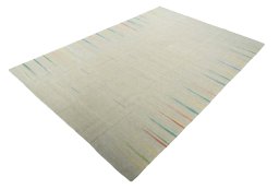 Corner detail of New Kilim Kiasar rug showing border pattern and Wool pile