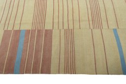 Close-up detail of New Kilim Kiasar rug from Iran / Persia showing Wool weave