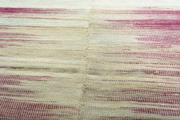Backside of handmade New Kilim Kiasar rug showing knot structure and weave density