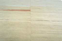 Backside of handmade New Kilim Kiasar rug showing knot structure and weave density