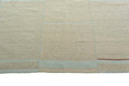 Central medallion detail of New Kilim Kiasar rug from Iran / Persia