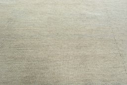 Backside of handmade New Kilim Kiasar rug showing knot structure and weave density