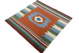 Corner detail of New Kilim Sofre rug showing border pattern and Wool pile