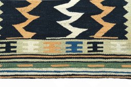 Central medallion detail of New Kilim Sofre rug from Iran / Persia