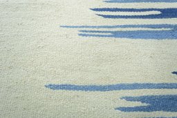 Backside of handmade New Kilim Sofre rug showing knot structure and weave density