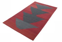 Corner detail of New Kilim Sofre rug showing border pattern and Wool pile