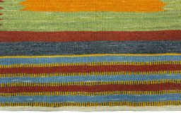 Central medallion detail of New Kilim Sofre rug from Turkey